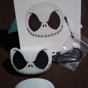 Nightmare Before Christmas Glow In The Dark 3rd Gen Airpods Case